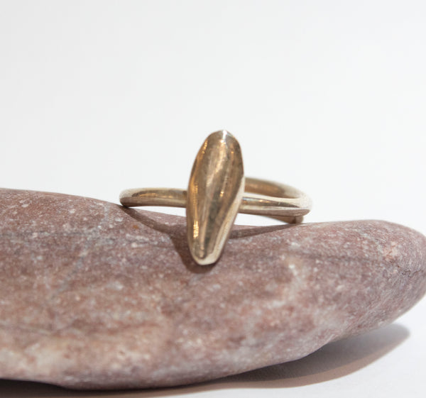 Pebble Oblong Ring