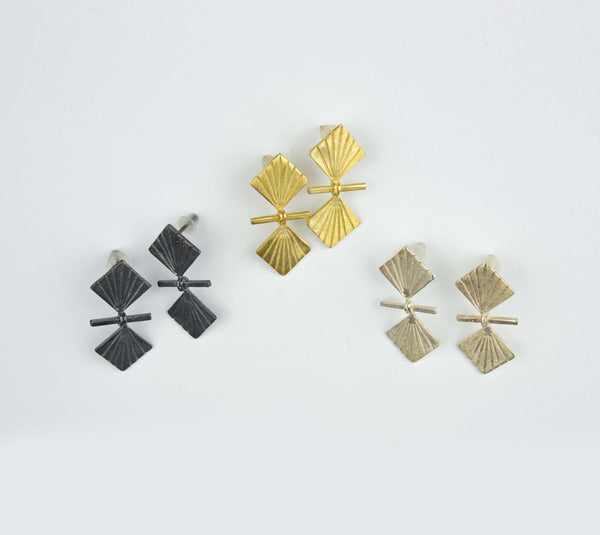 Retro Lotus Sui Generis Rectangle Earrings