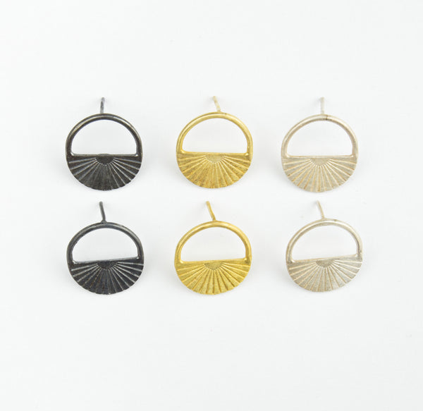 Retro Lotus Circle Engraved Earrings