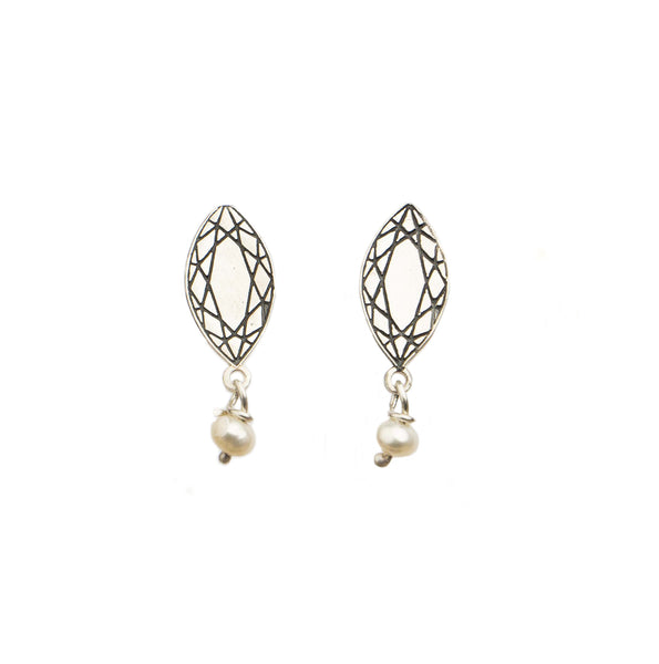 Super Cuts The Marquise Stud Earrings with Pearl