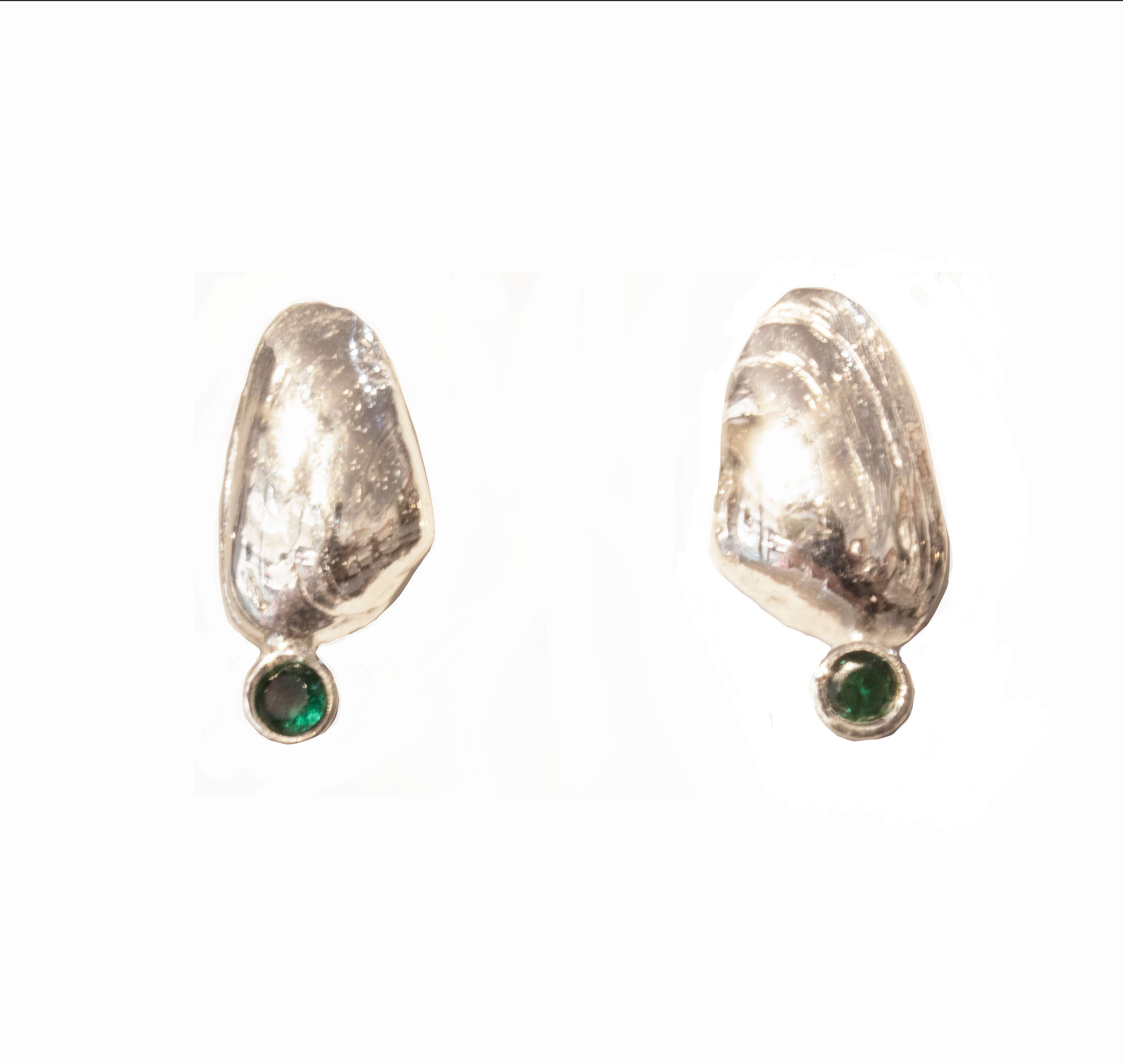 Shell Mussel Green Earrings