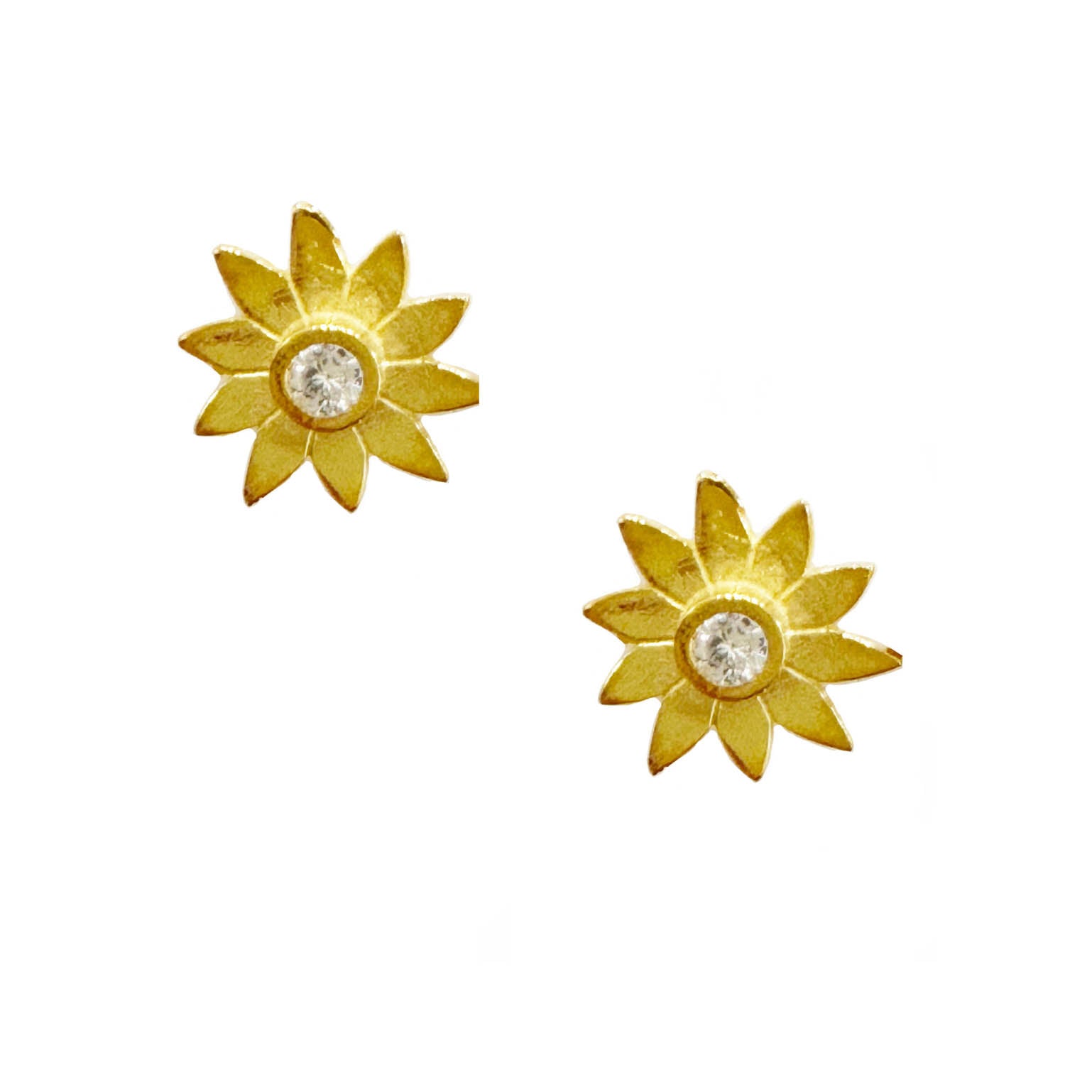 Essence Daisy Zircon Earrings