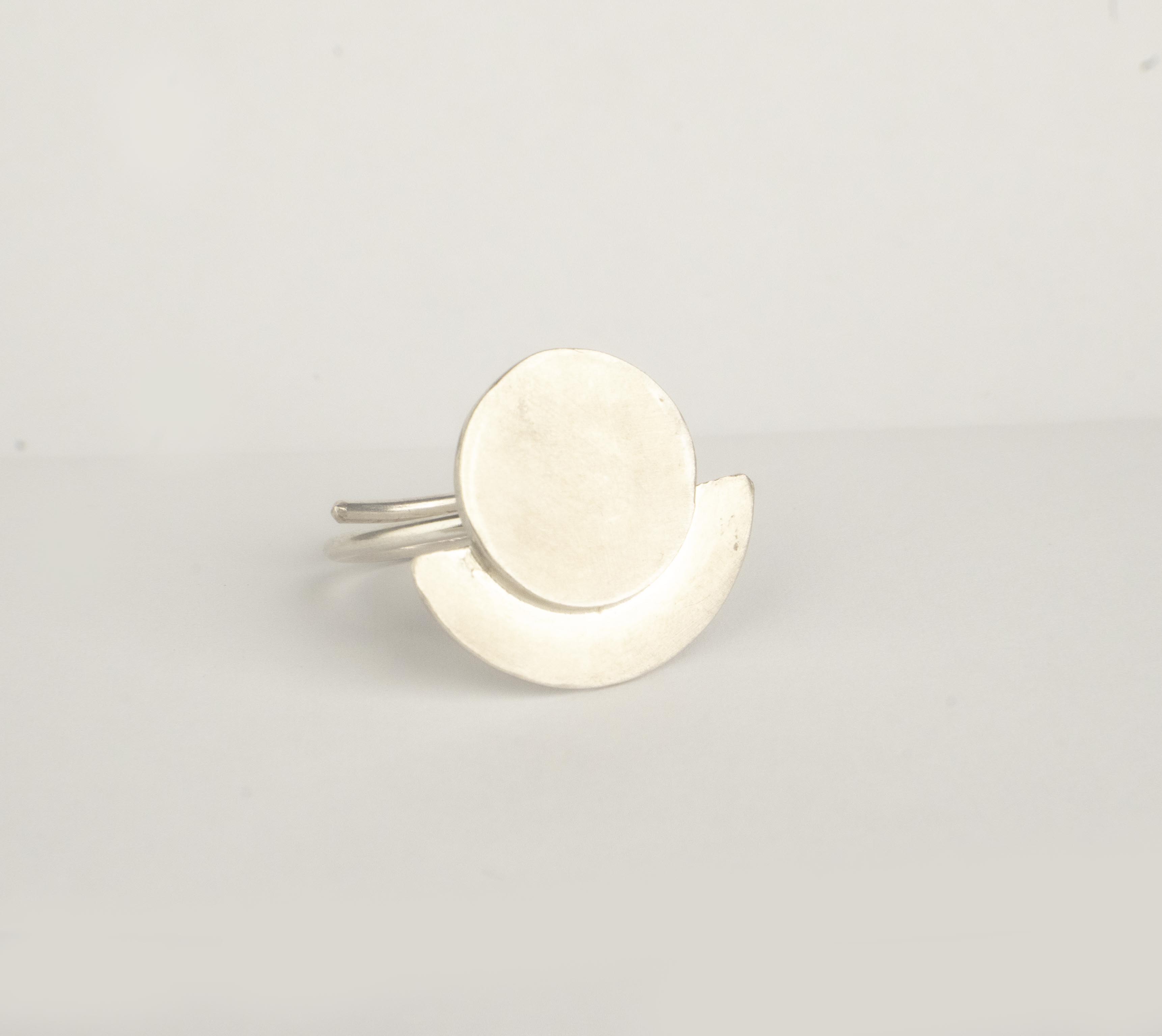 Cycladic Circle Minimal Ring