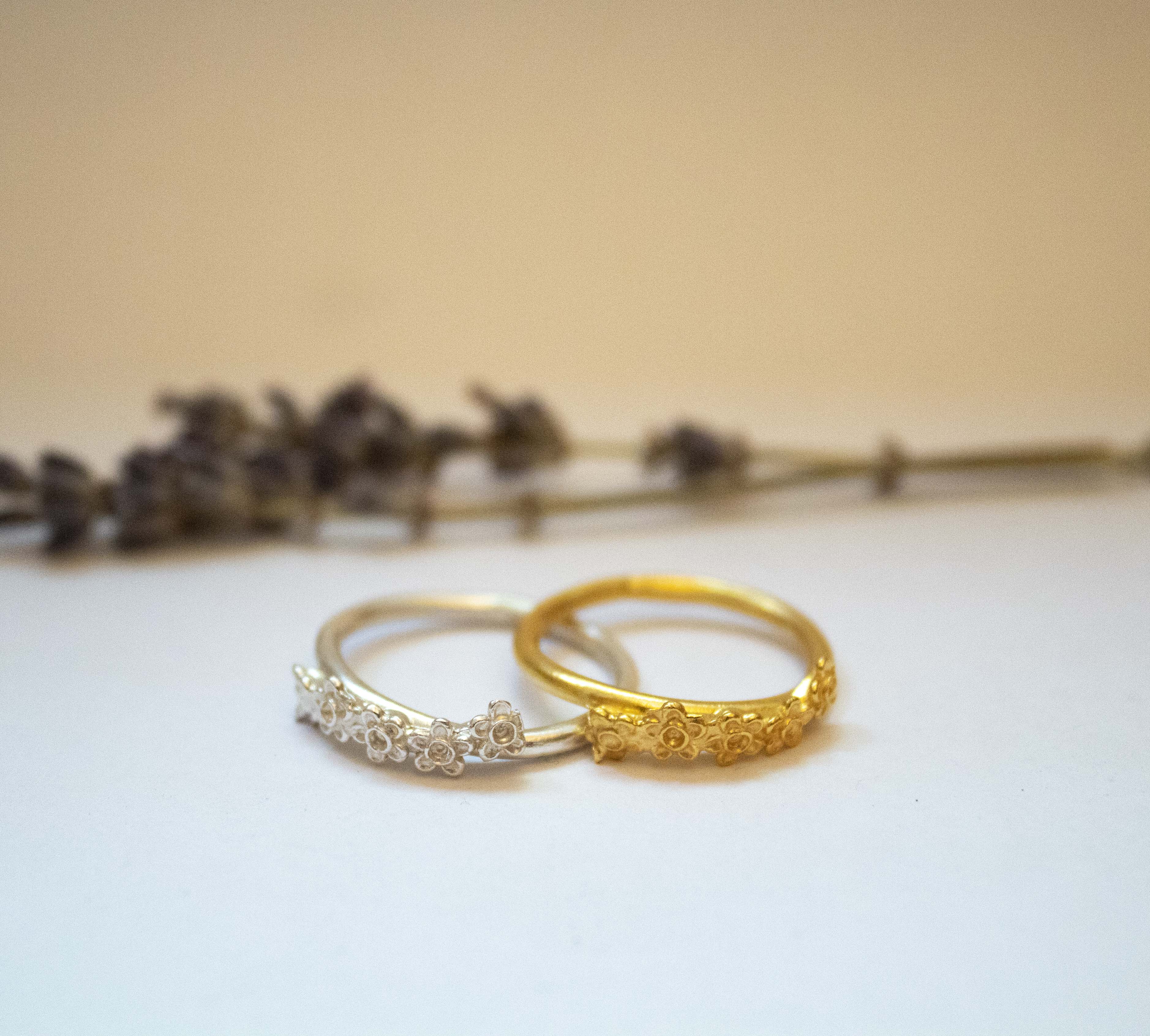 Flowers Daisies Ring