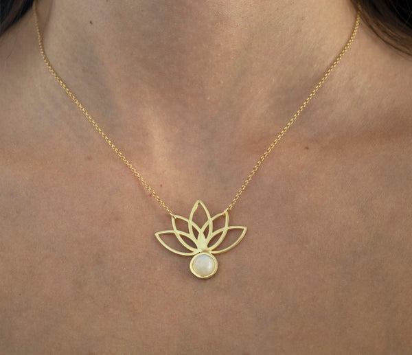 lotus necklace with pink quartz stone