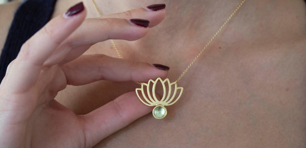 Lotus  Big Flower Topaz Gold-plated Necklace