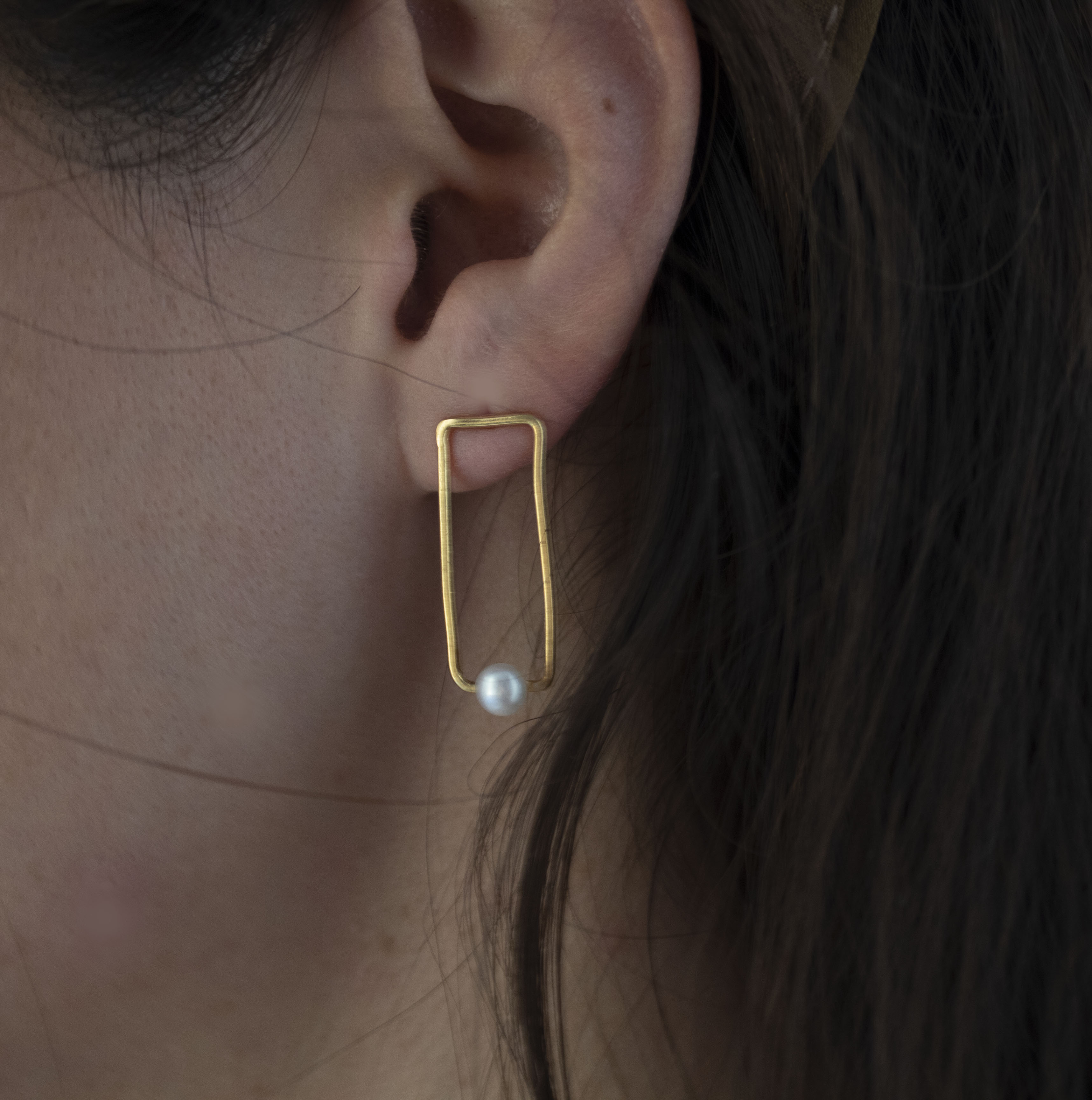 geometrika skoularikia me margaritari