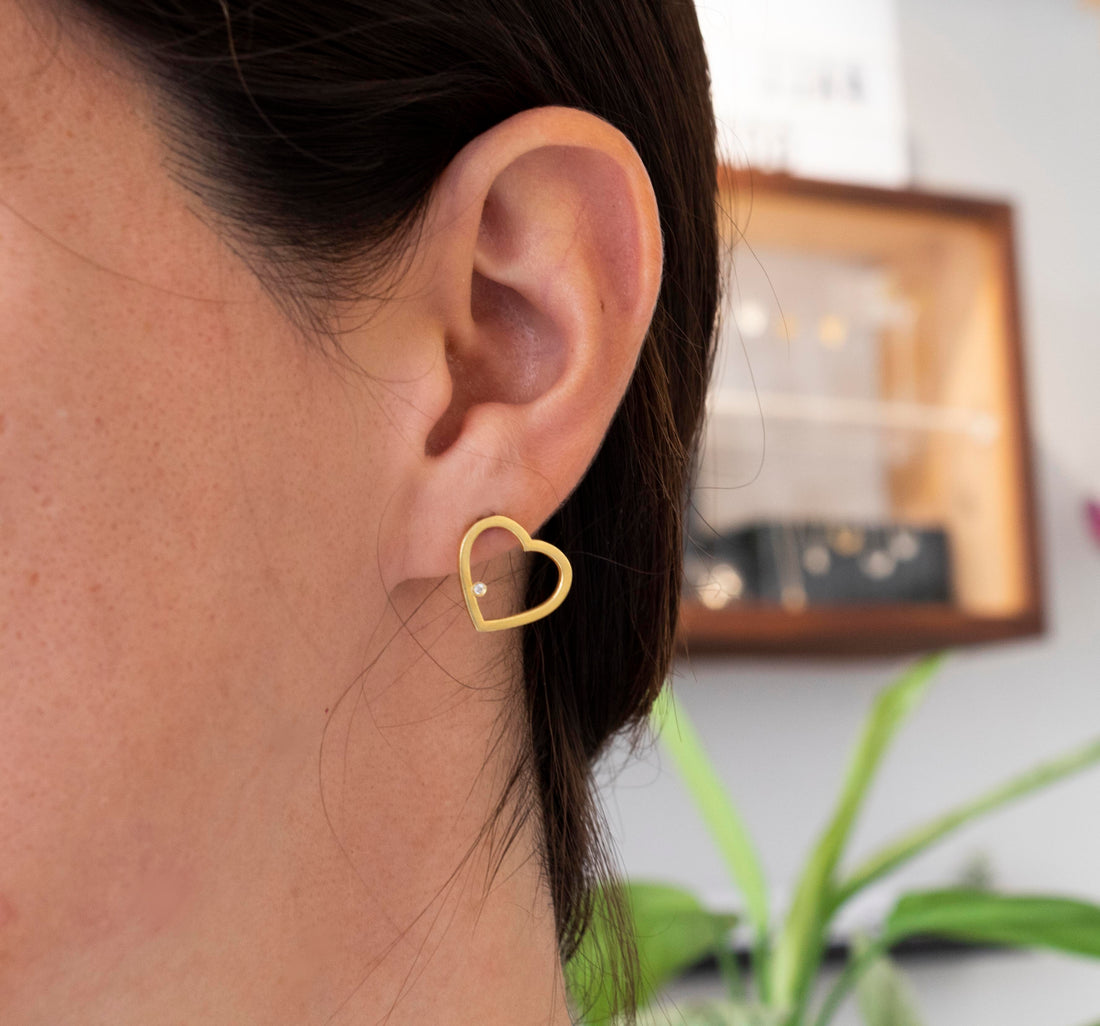 Simplicity Heart Zircon Stud Earrings