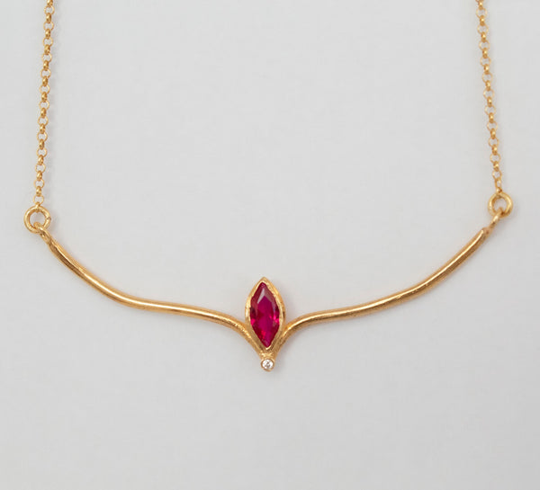 Marquise Big Red Fairytale Necklace
