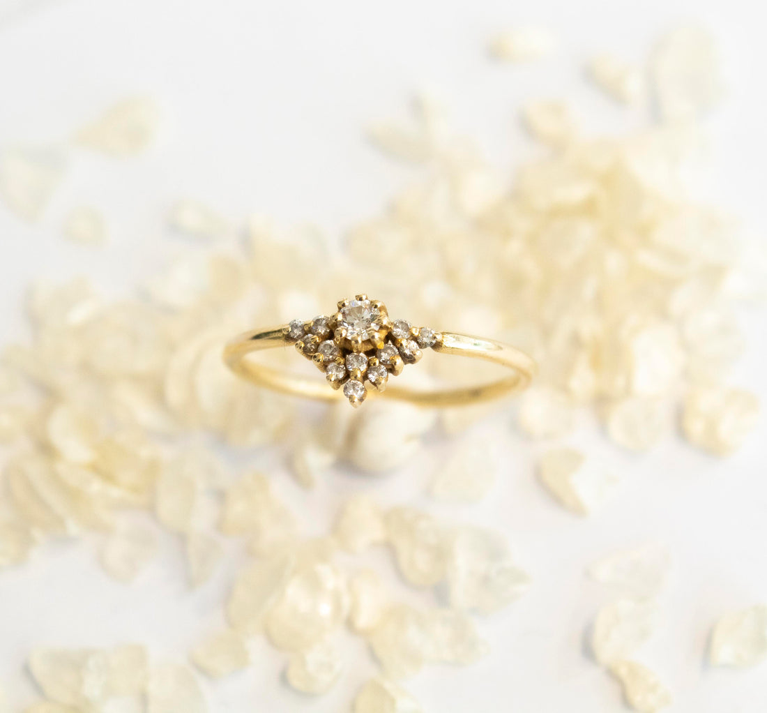 monopetro daxtilidi me diamantia