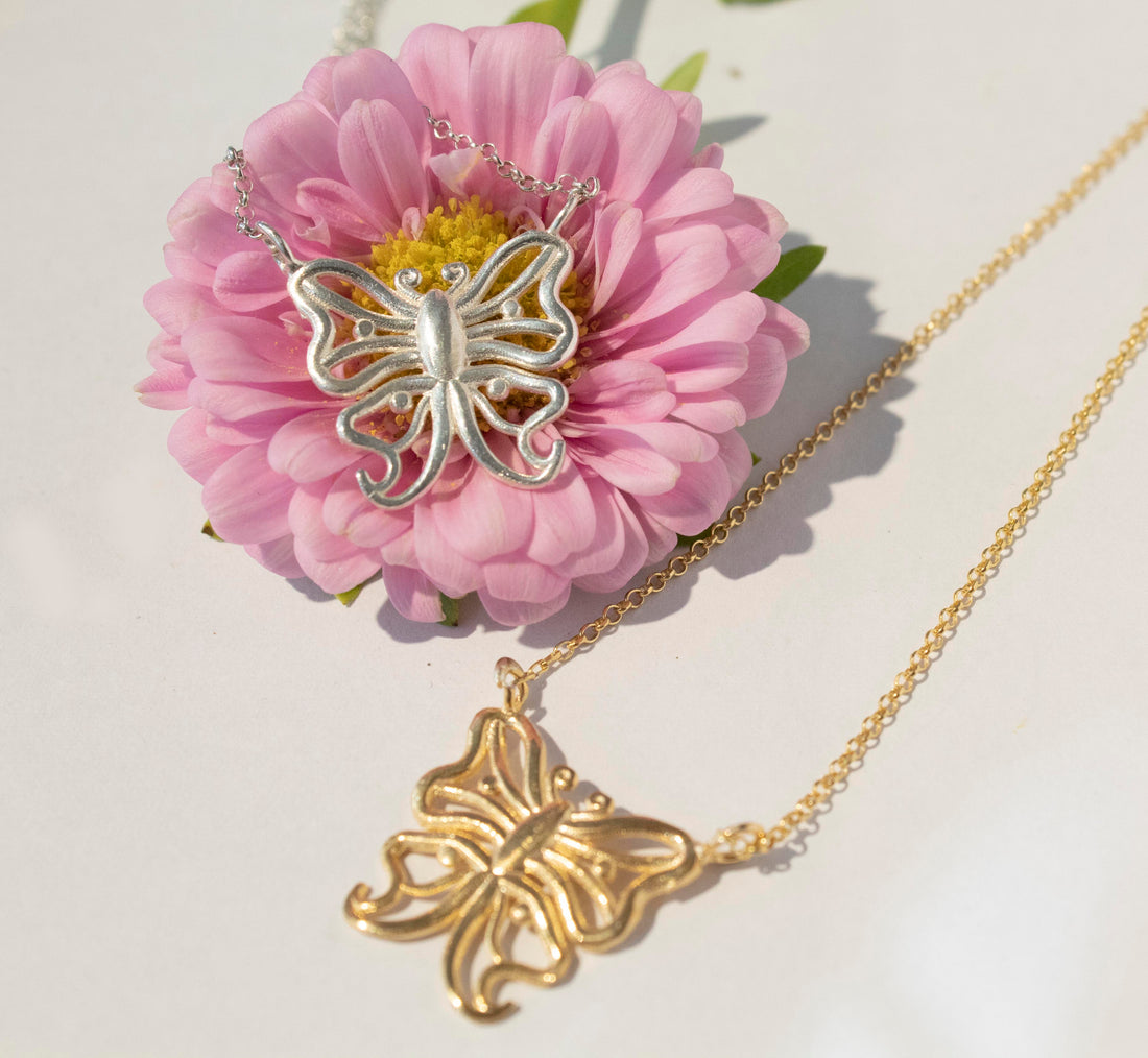 Butterfly Curve Chain Necklace