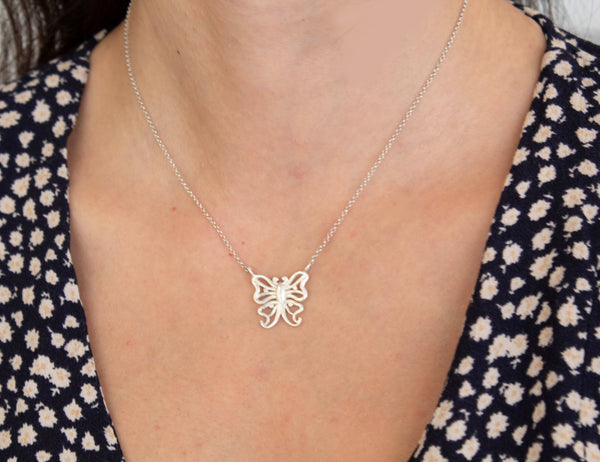 Butterfly Curve Chain Necklace