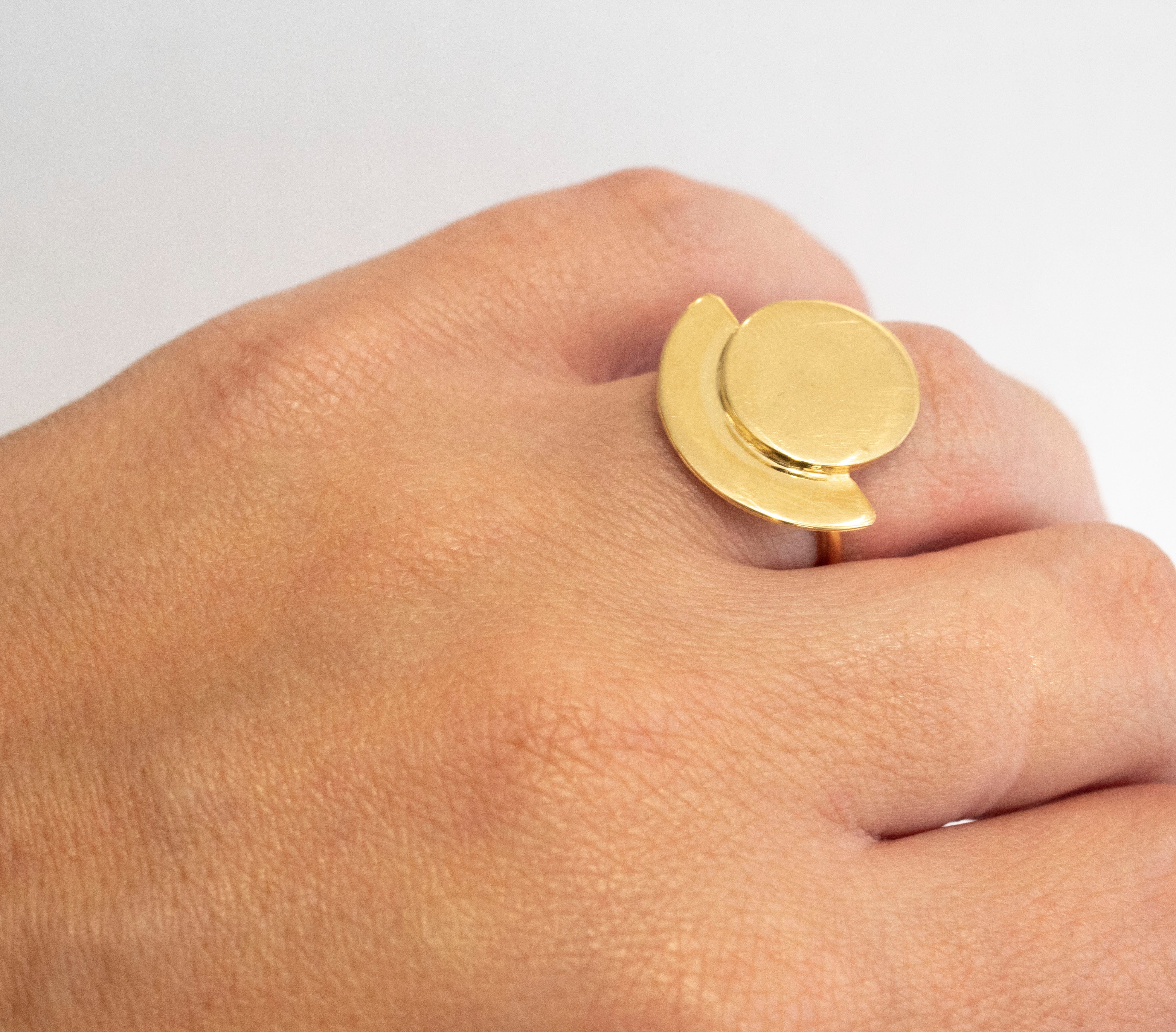 Cycladic Circle Minimal Ring