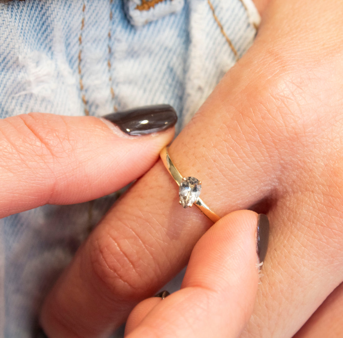 Pear Tourmaline Solitaire Ring 9 karats Gold