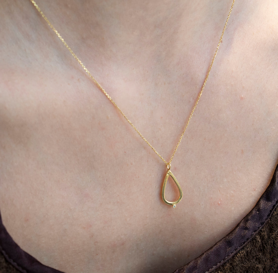 Simplicity Drop Zircon Necklace