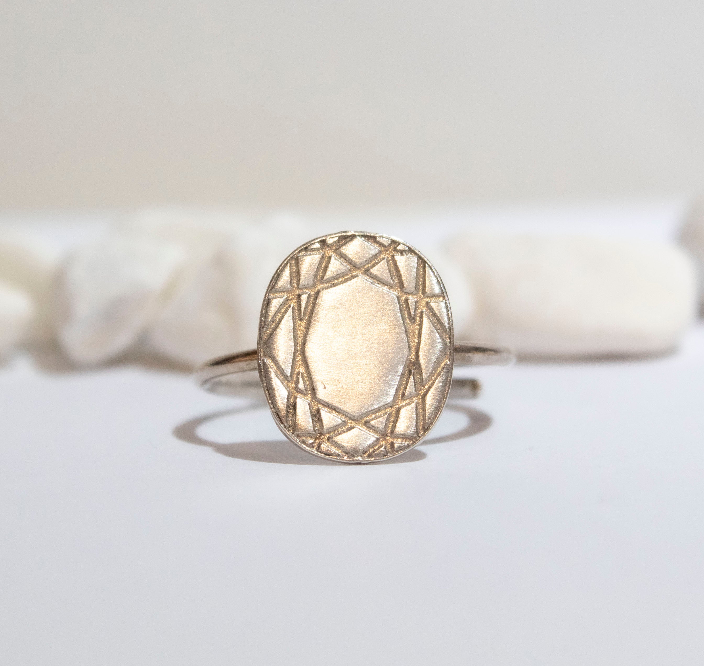 Super Cuts The Oval  Adjustable Ring