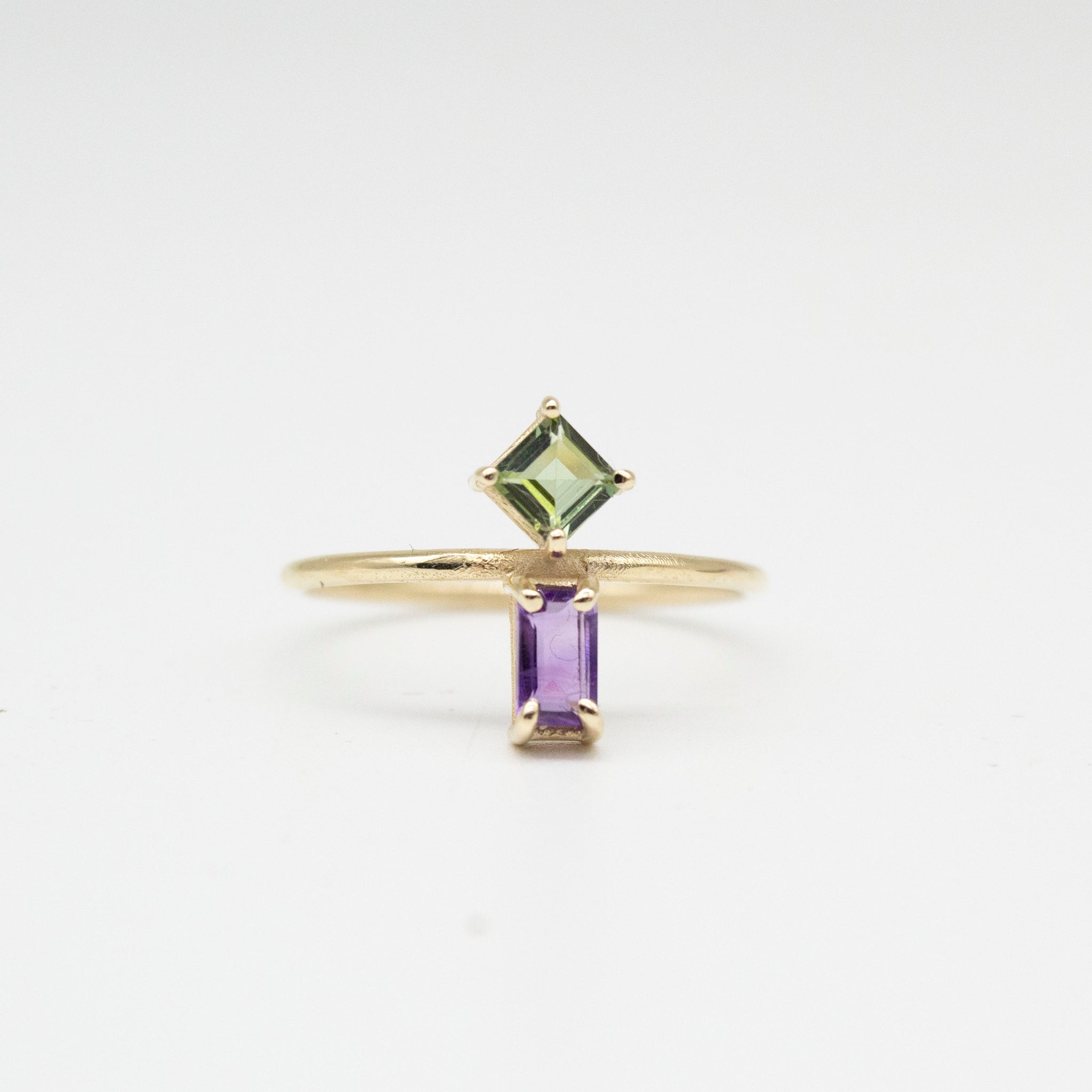 Joined Square Green and Baguette Amethyst Ring 9 karats Gold