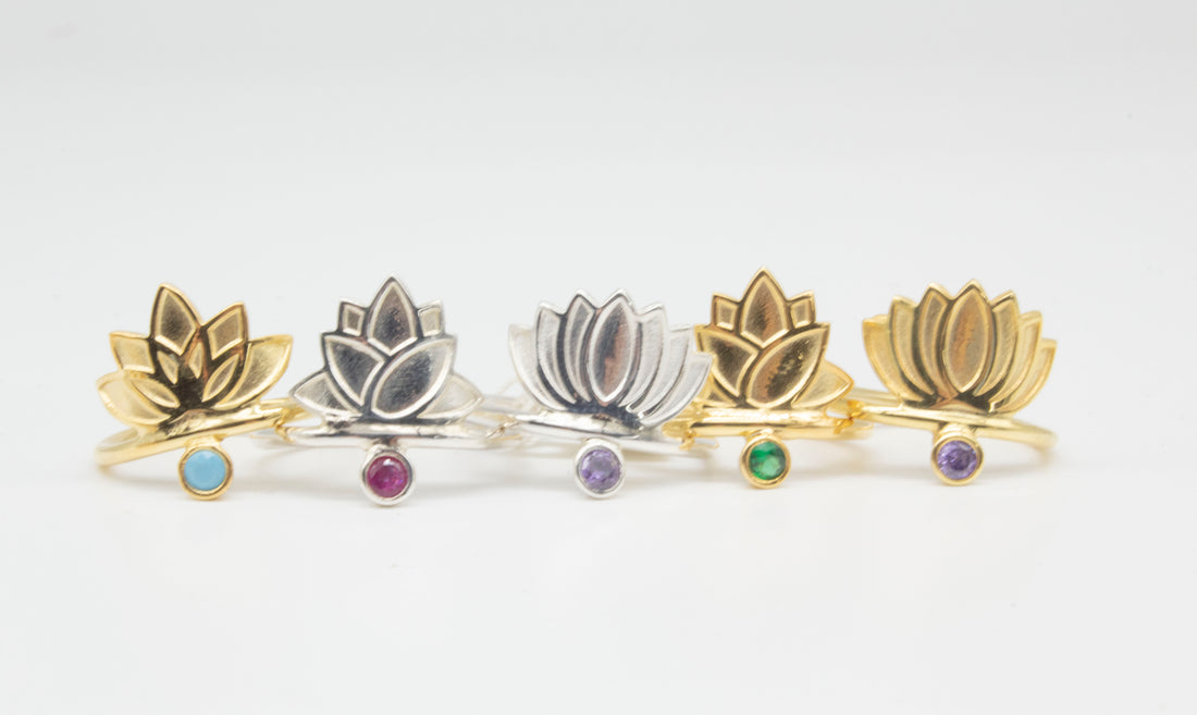 Lotus Small Flower Violet Zircon Ring