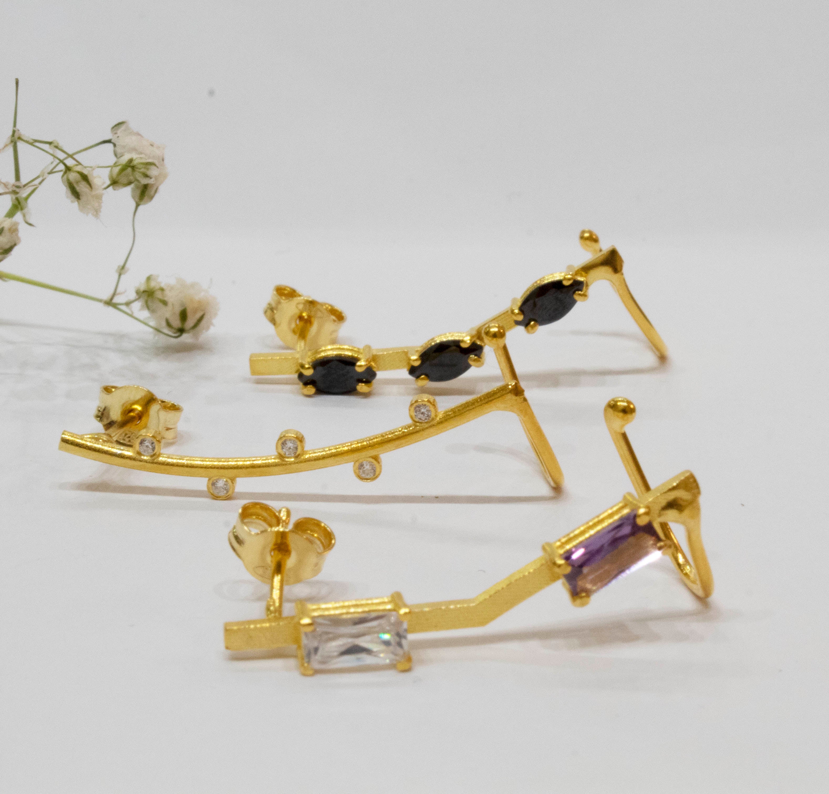 Earcuff  Three Marquise Zircons