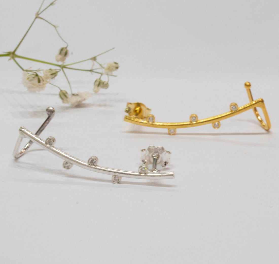 Earcuff Dots in Line