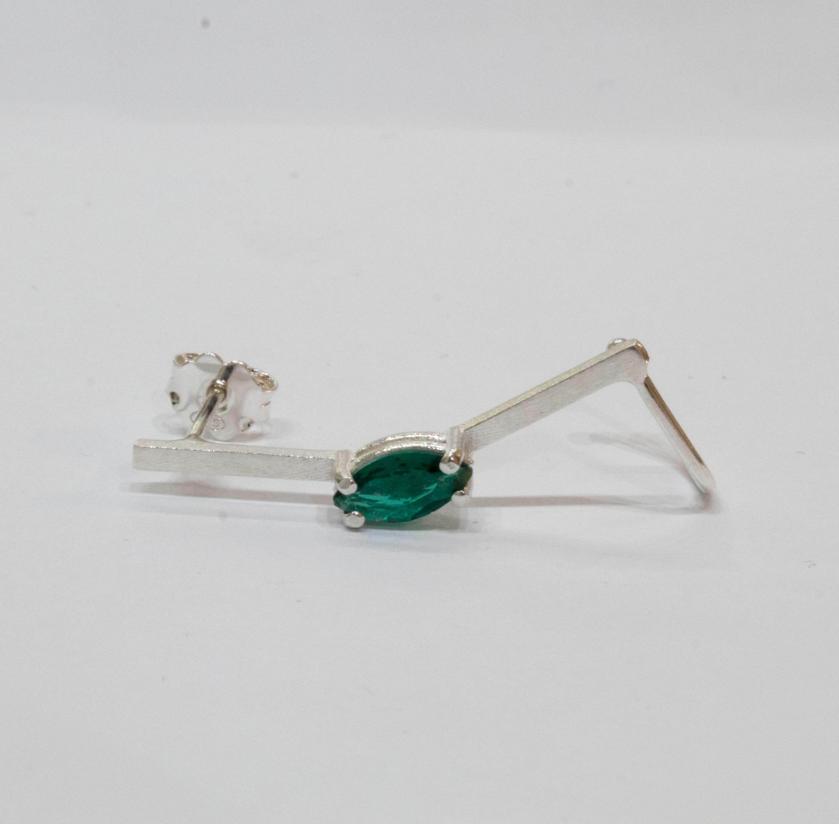 Earcuff V-shape Marquise
