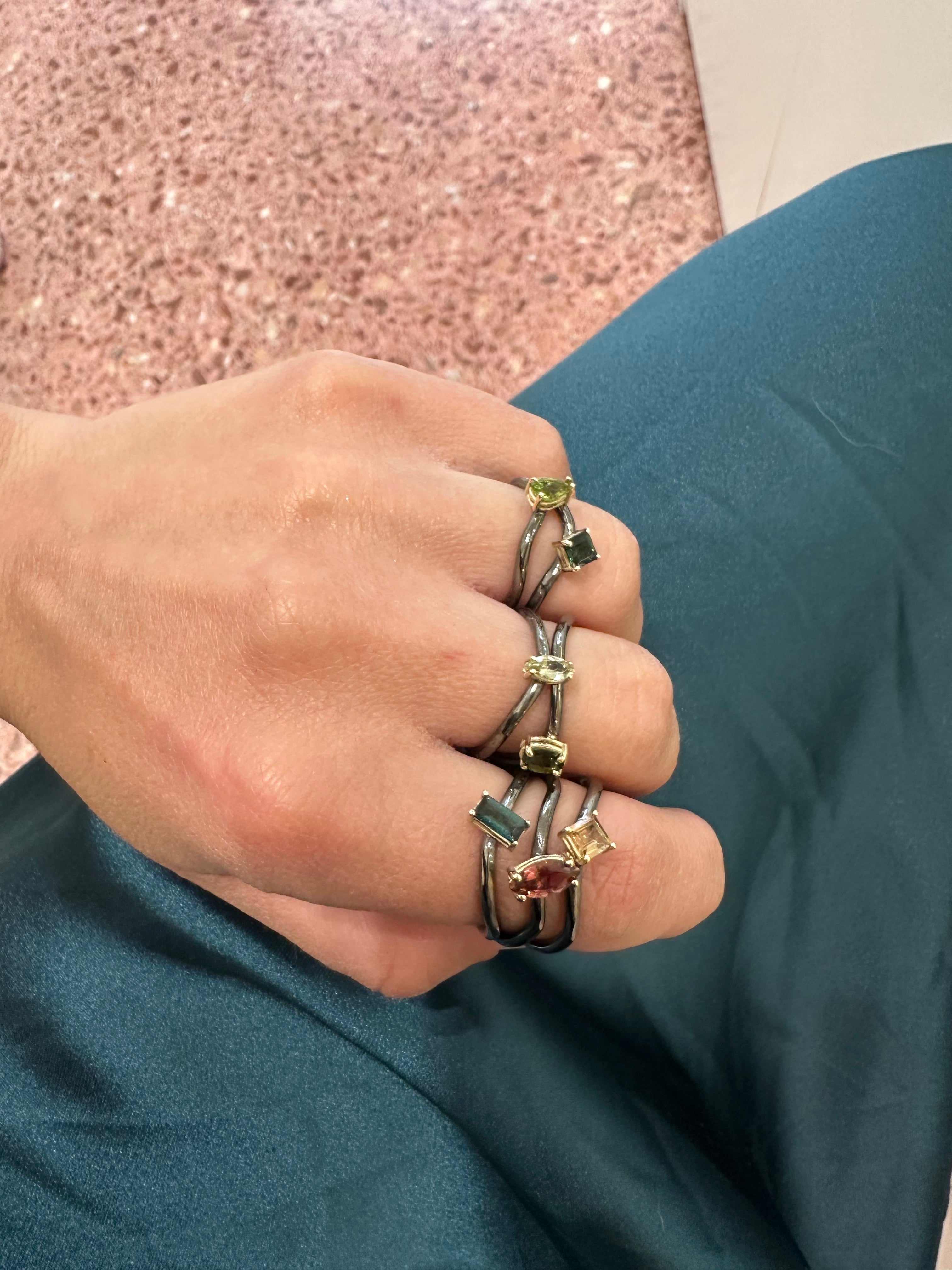 Solitaire Dark Blue Square Ring