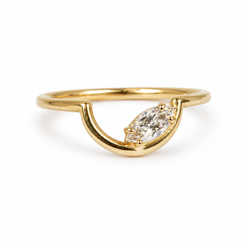 Smile Lying Diamond Ring