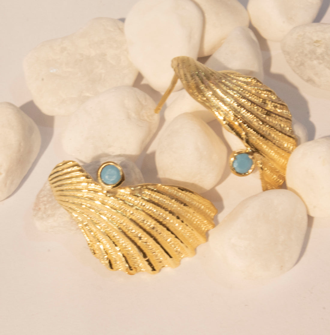 Shell Big Half Grainy Turquoise Earrings