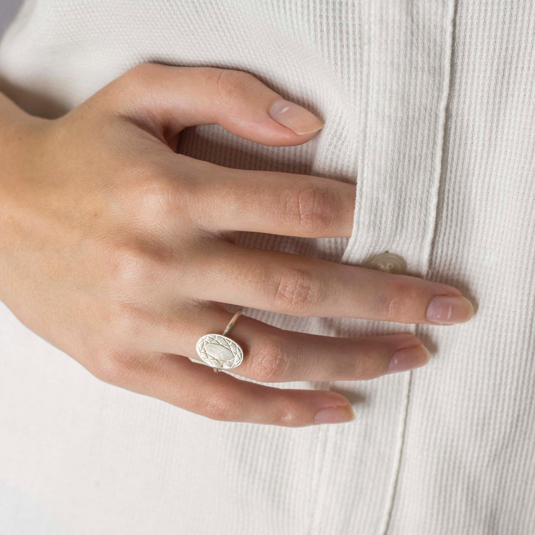 Super Cuts The Millenial Sunrise Cut Adjustable Ring