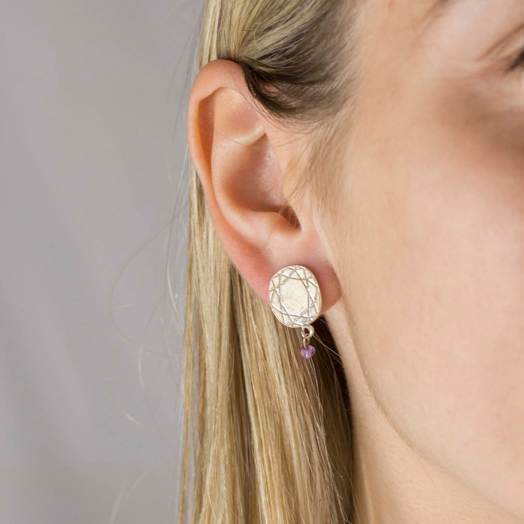 Super Cuts The Oval Oxidized Silver Stud Earrings with Amethyst Bead