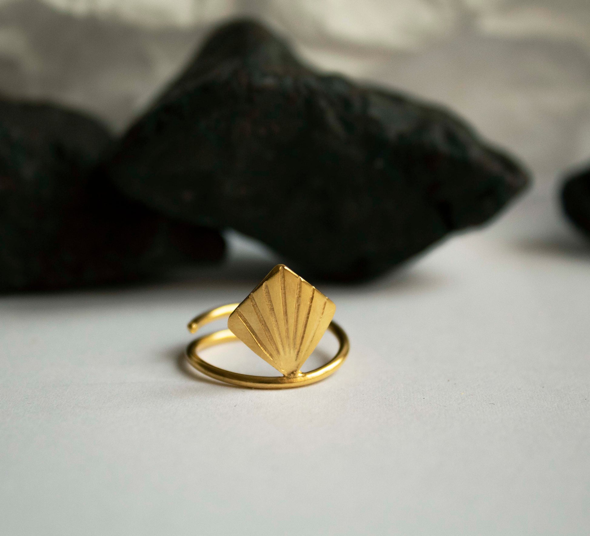 daxtilidi epixrisomeno geometriko