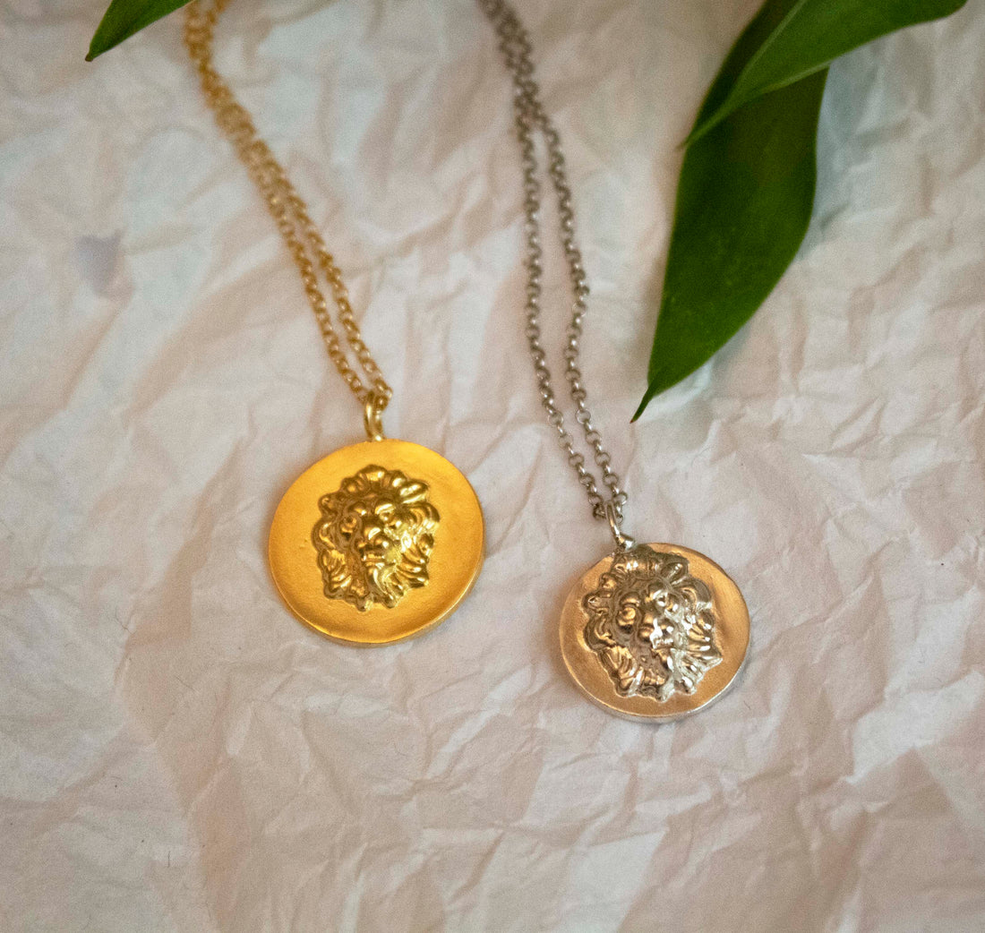 flouri liontari megalo kolie