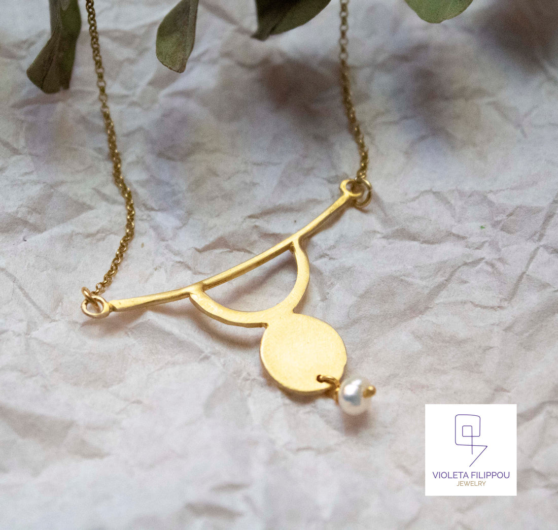 geometriko megalo kolie