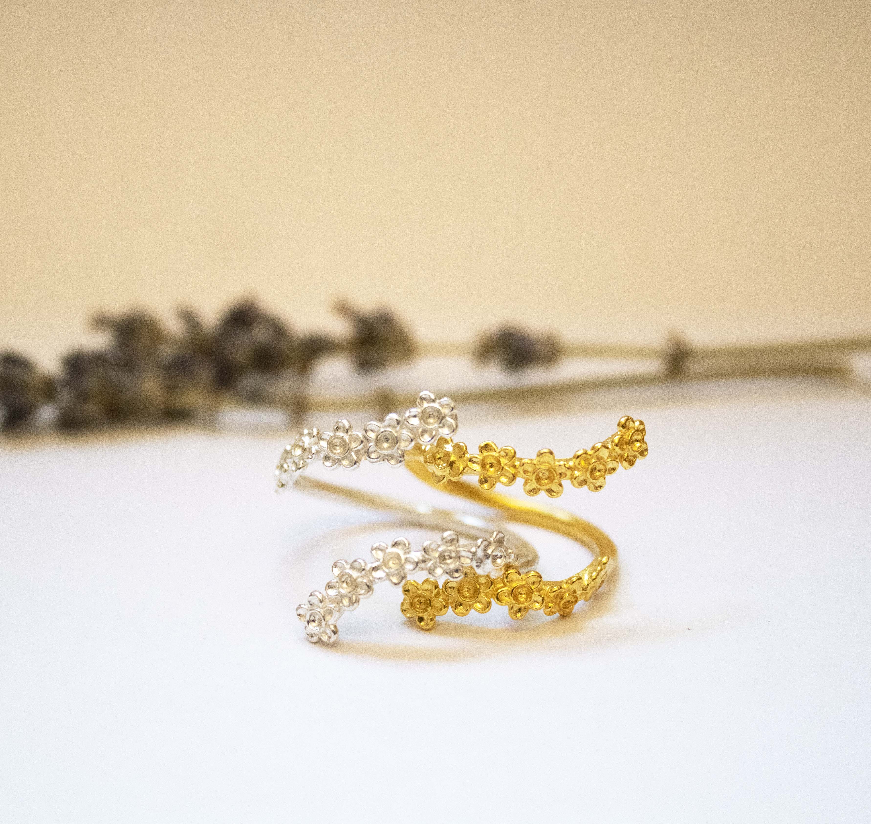 Flowers  Daisies Open Ring